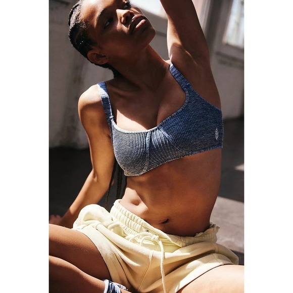 Free People FP Movement Arrondi Bra Stoned Wash M/L - Picture 1 of 8